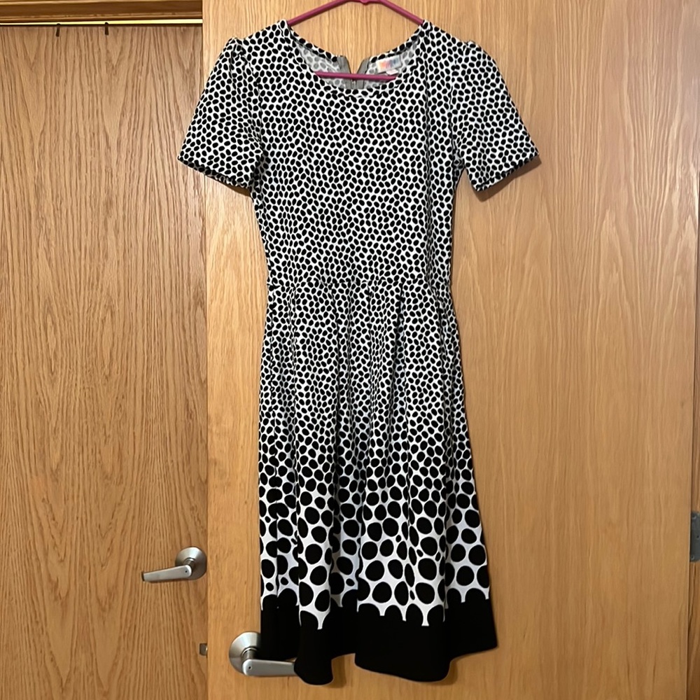 Small Lularoe dress